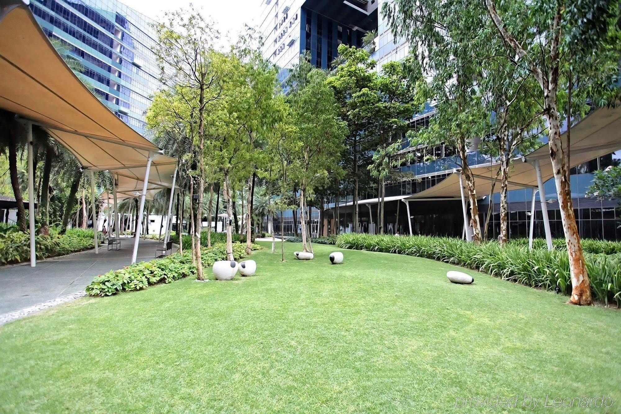 Orchard Scotts Residences By Far East Hospitality Singapore Exterior photo