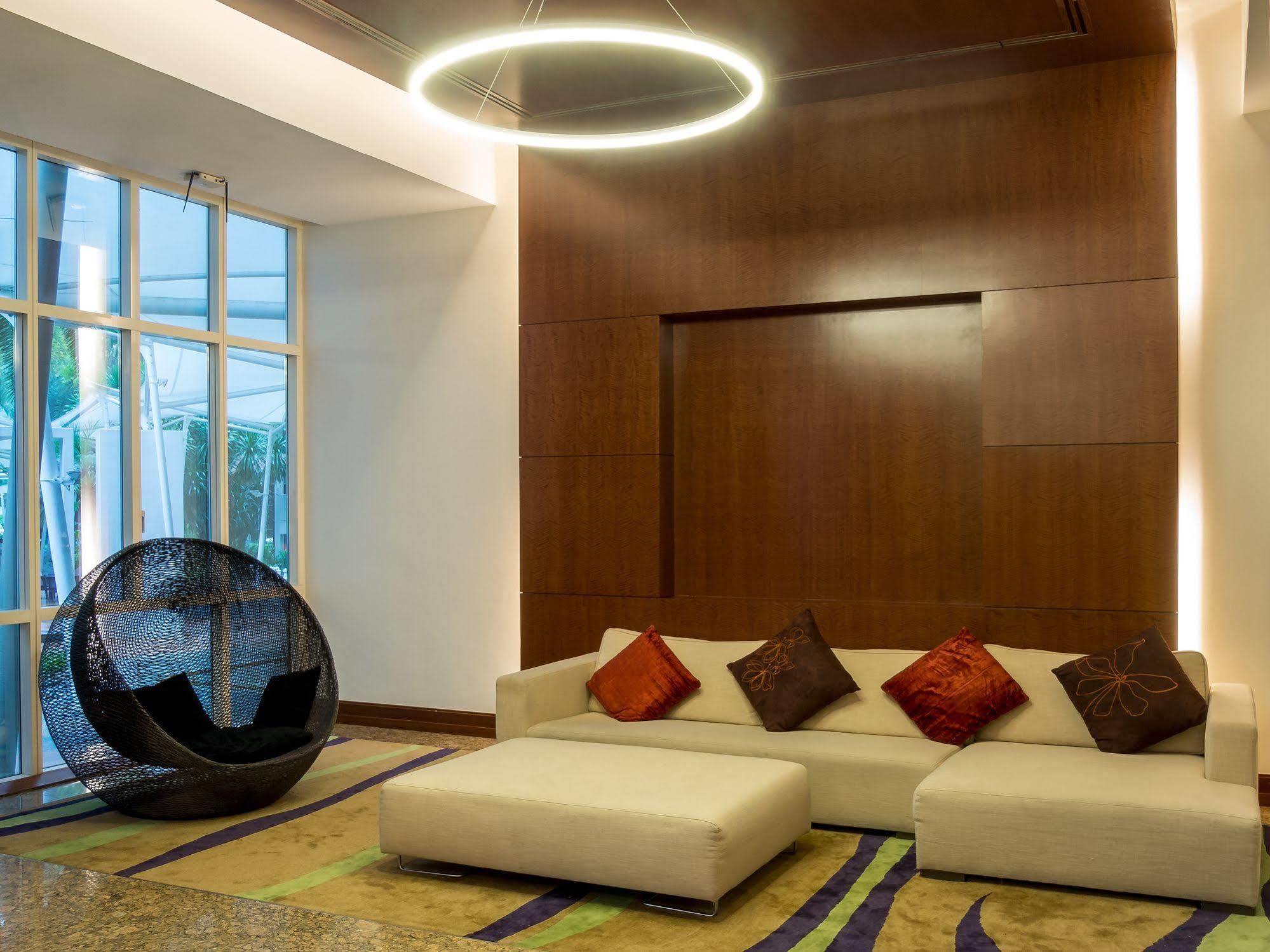 Orchard Scotts Residences By Far East Hospitality Singapore Exterior photo